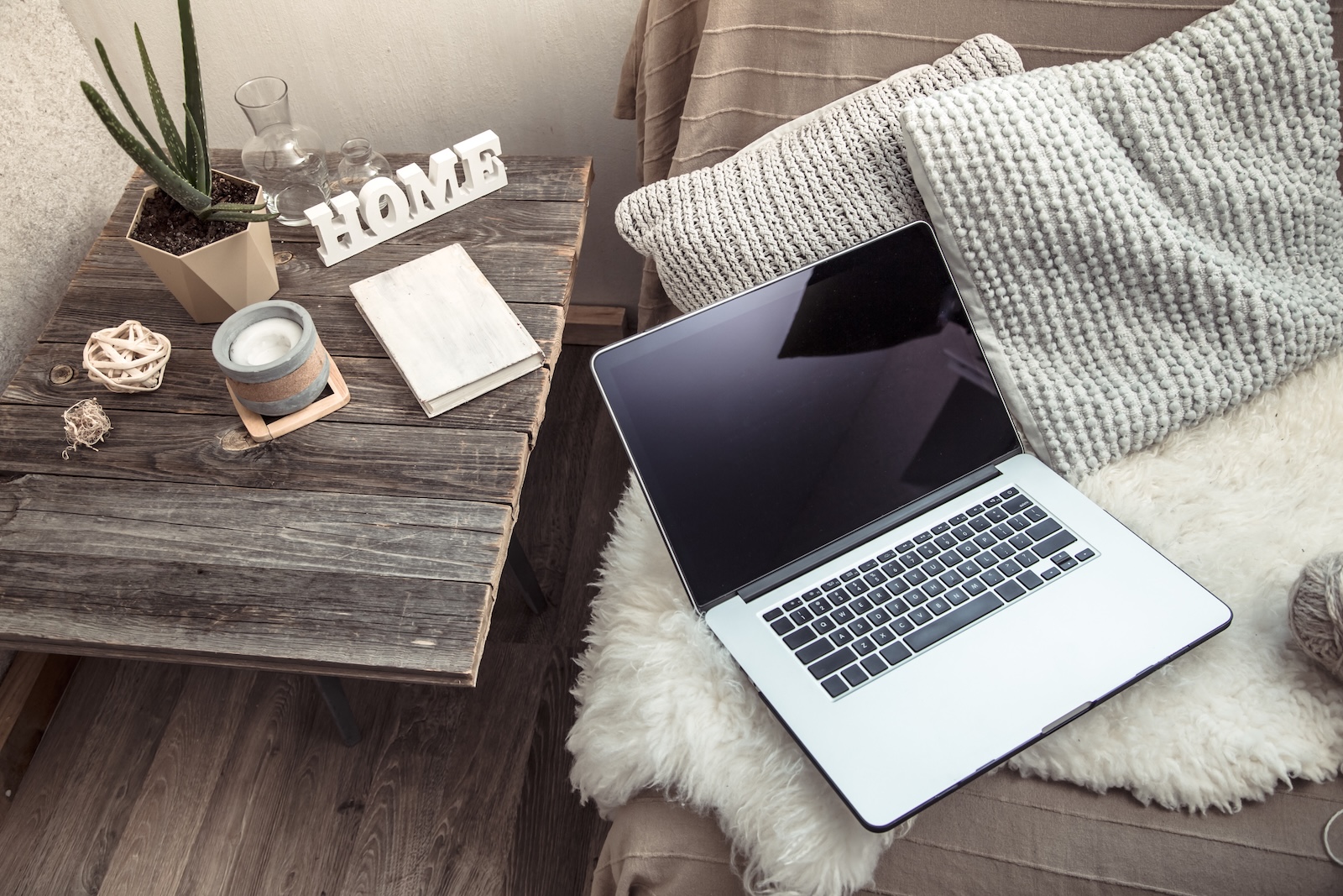 Site fait maison ou site pro lequel génère vraiment des clients ? - Digibeecom